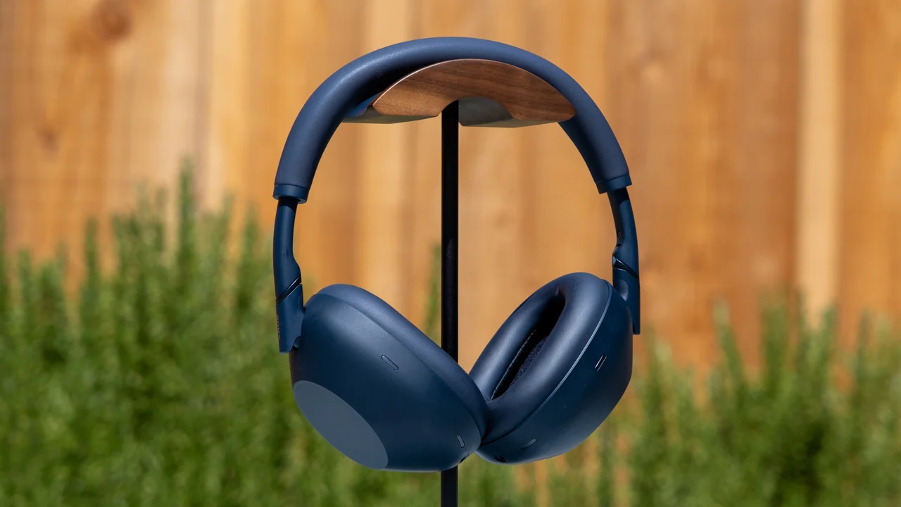 Sony WH-1000XM4 Headphones (Midnight Blue)